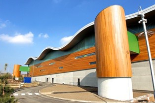 Veolia has unveiled its 20 million MRF at Gillmoss, Merseyside